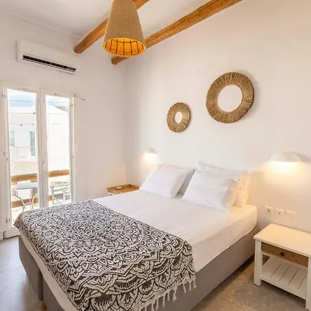 Parosquare Apartment