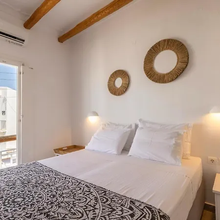 דירה Parosquare פארוס