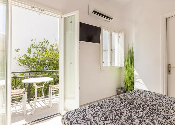 Parosquare פארוס